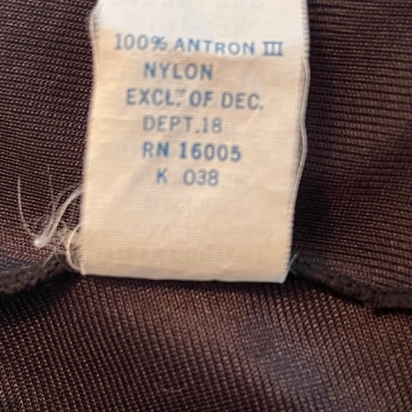 Vintage Sears Black Lace Nylon Slip Dress 38 Midi 70s 80s Whimsigoth Tiered Hem - Picture 9 of 10